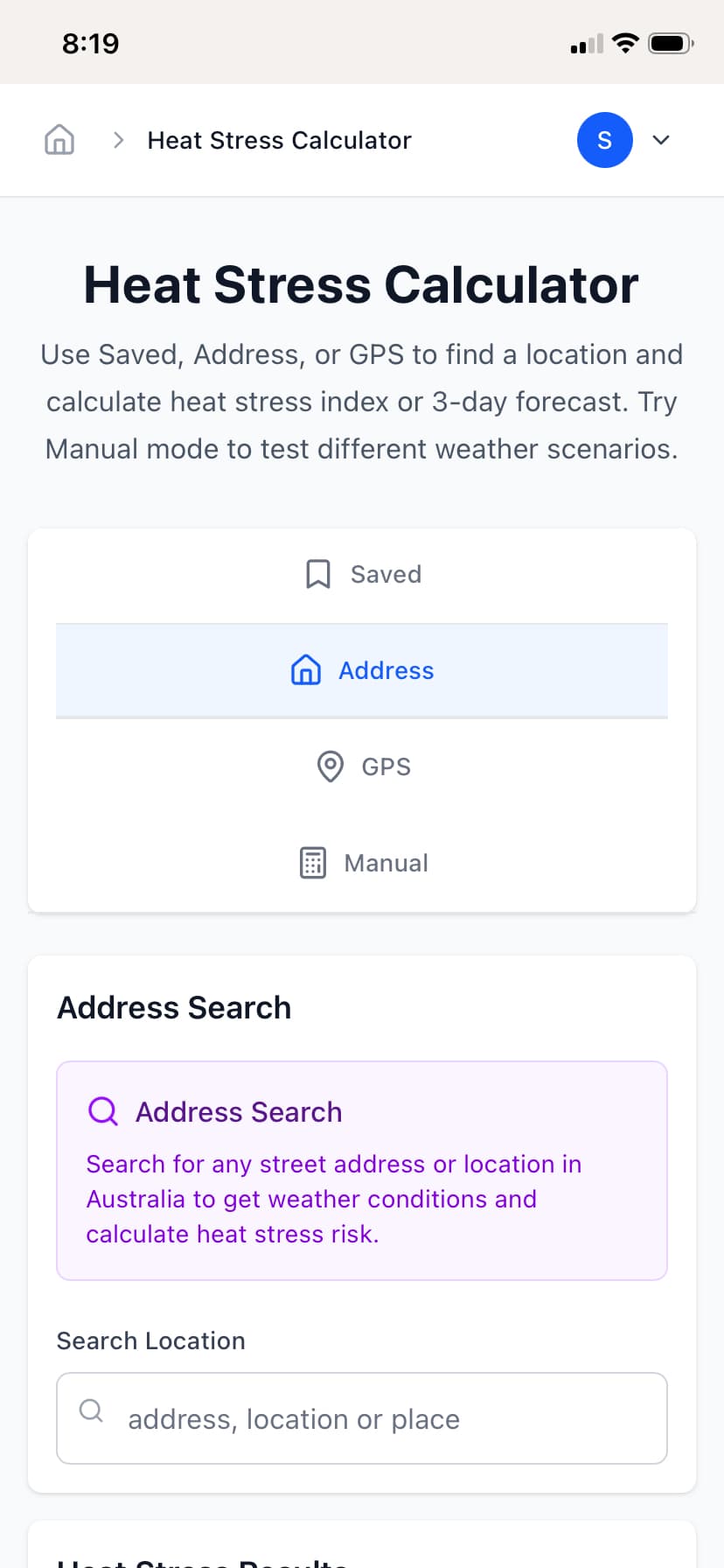 The Cracking Flags Heat Stress Calculator on a phone, showing the location picker with Saved, Address, GPS, and Manual options, and an address search field.